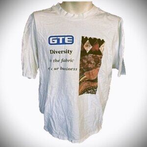 *𝓥𝓲𝓷𝓽𝓪𝓰𝓮 𝗛𝗮𝗻𝗲𝘀 𝗚𝗧𝗘 𝘿𝙞𝙫𝙚𝙧𝙨𝙞𝙩𝙮 Tee White (Sizes L/XL)